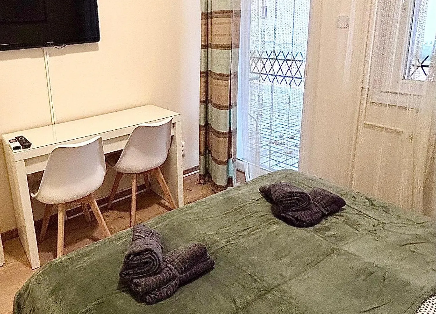 Airportmax Panzio Bed & Breakfast Vecses