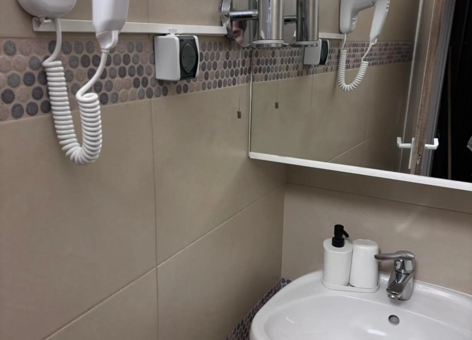 Airportmax Panzio Bed & Breakfast Vecses Hungary