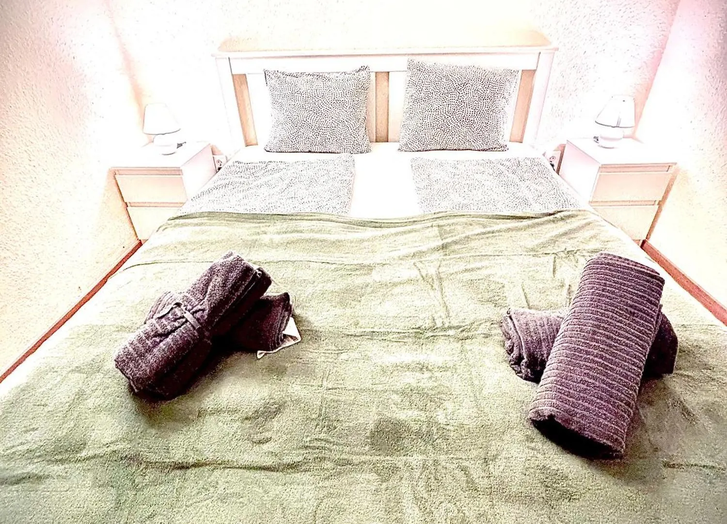 Airportmax Panzio Bed & Breakfast Vecses